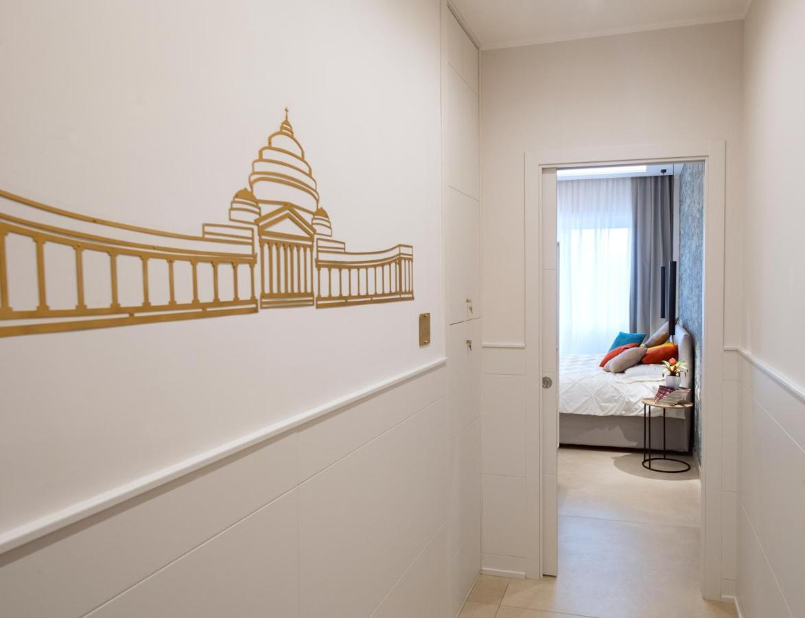 Napoli City Center - Appartamenti E Camere Εξωτερικό φωτογραφία